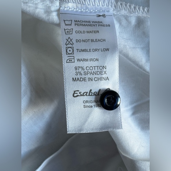 Esabel C. Long Sleeve Button-Up | White Long sleeve button up | Size M - Picture 12 of 14